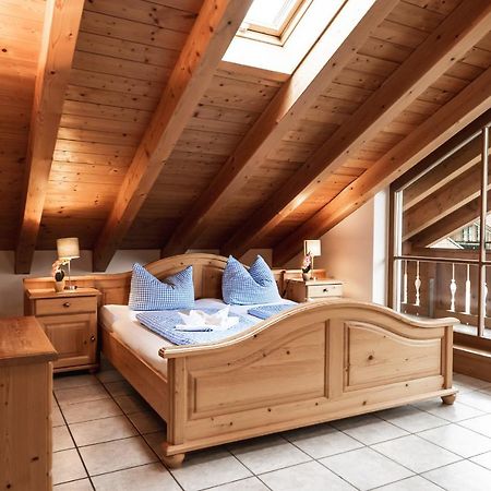 Fewo Ilona Lägenhet Mittenwald Exteriör bild